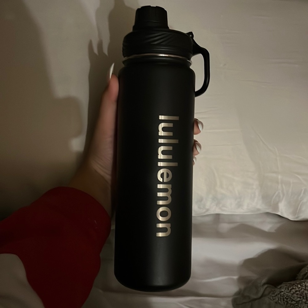New Lululemon water bottle